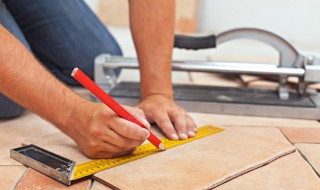 新瓷砖上的蜡怎么去除（新瓷砖上的蜡怎么去除最好）