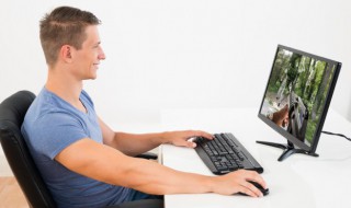 吃鸡游戏名字男生骚气(个性吃鸡名字男生骚气)