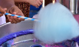 棉花糖机是什么人发明的（棉花糖是谁发明出来的）