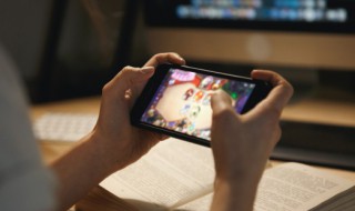 超级精灵球怎么切换皮肤（超级精灵球属性切换）