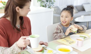 简单顺口的女孩名字两个字 女生简单好听的名字两个字