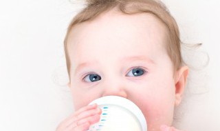 石字旁的女孩名字（石字旁的字女孩名字）