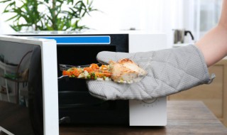 微波炉做焗饭的方法 微波炉焗饭的做法大全