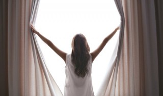 窗帘杆选购技巧有哪些 窗帘选什么杆好