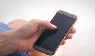 苹果手机发热怎么解决（天气热了苹果手机发热怎么解决）