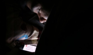 苹果手机怎么退款（苹果手机怎么退款自动续费的钱）