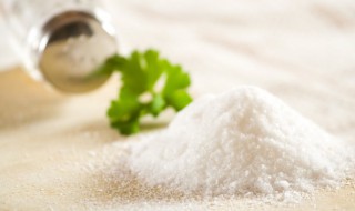 如何防止食盐受潮 如何使受潮的食盐干燥