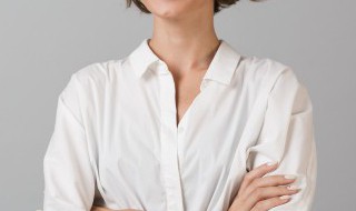白衬衣的污渍怎么去除（如何处理白衣服上的污渍）
