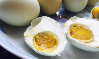 咸鸭蛋蛋白怎么吃 咸鸭蛋白可以怎么吃