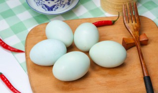 如何腌出好吃的咸鸭蛋 怎么腌咸鸭蛋更好吃