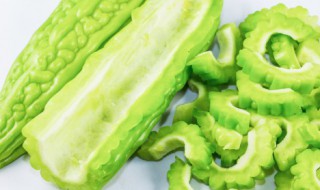 凉拌苦瓜怎么做不苦又好吃 凉拌苦瓜怎么做才好吃