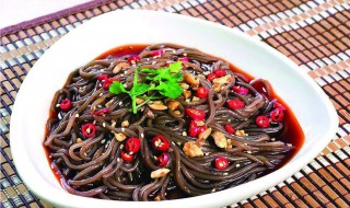 凉拌蕨根粉怎么做 凉拌蕨根粉的制作方法