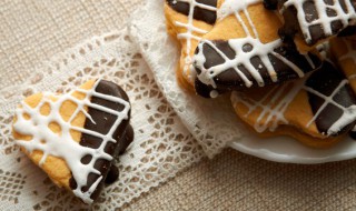 微波炉做小饼干的家常做法 微波炉宝宝饼干的做法