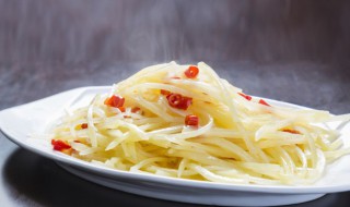 怎样做凉拌土豆丝好吃? 怎么做凉拌土豆丝好吃