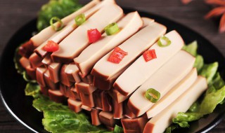 凉拌鸡蛋干怎么做好吃 凉拌鸡蛋干的做法大全家常菜