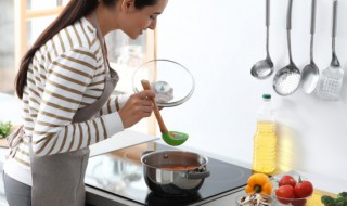 砂锅炖排骨莲藕需要多长时间 莲藕沙骨汤要煲多久才适合