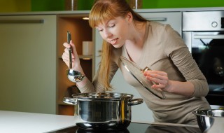 番茄鸡蛋汤怎样做才好喝啊 番茄鸡蛋汤怎么做才好喝