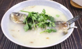 鲫鱼汤怎么做才好吃呢 鲫鱼汤怎么做才好吃汤才比较好喝