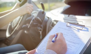 汽车钥匙电池多久换一次 汽车车钥匙多久换一次电池