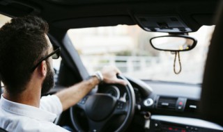 申办驾校需要什么条件（开办驾校需要什么条件）