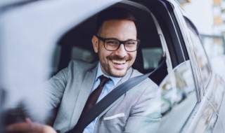 汽车发动机护板什么材质的好 汽车发动机护板用什么材质的