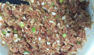 牛肉大葱饺子馅怎么调好吃 牛肉大葱饺子馅怎么调