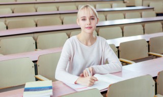 涎组词（诞组词）