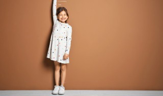 女孩子带山字旁的名字（带山字偏旁女孩名字）