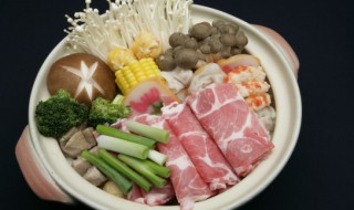 砂锅是什么材质（金刚煲砂锅是什么材质）