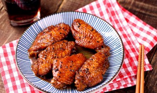 电饼铛做鸡翅的方法（电饼铛做鸡翅的方法窍门）