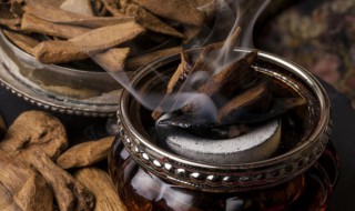 沉香佩戴的方法 沉香佩戴及保养方法