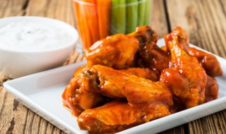 用微波炉烤鸡腿的做法（鸡腿微波炉怎么烤）