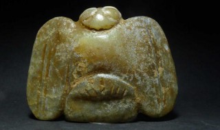 玉鸮的佩戴方法（鹦鹉玉佩图片）