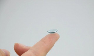 角塑的正确佩戴方法（角塑注意事项）