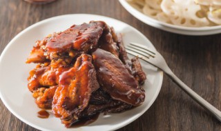 微波炉烤翅中的做法(微波炉怎样做烤翅好吃)