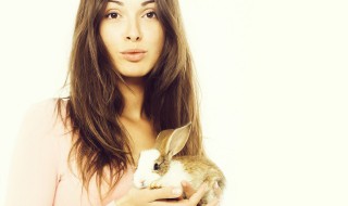 小兔子要怎么养 小兔子要怎么养才能养活呢