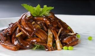 黄鳝怎么炒（鳝鱼怎么炒好吃又不腥）