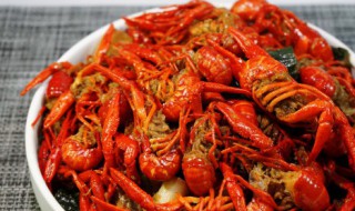 麻辣龙虾怎么做好吃 麻辣龙虾怎么做好吃 麻辣龙虾的家常做法