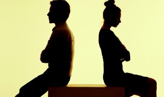 夫妻经常吵架怎么化解 夫妻之间吵架如何化解