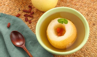 梨怎么煮好吃又营养（梨如何煮着吃）