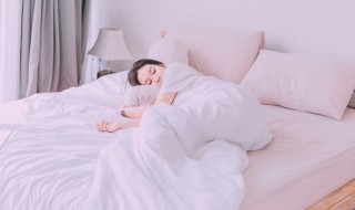 白天梦见蛇是什么预兆（白天梦见蛇是什么预兆还变色了）