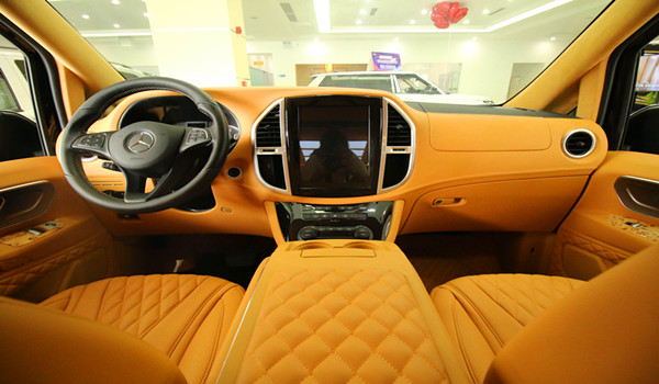 奔驰商务车有哪几款