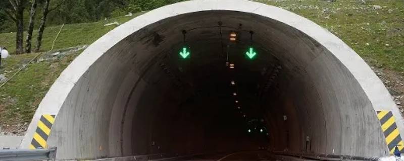 拖乌山隧道有多长（拖乌山隧道交通管制）