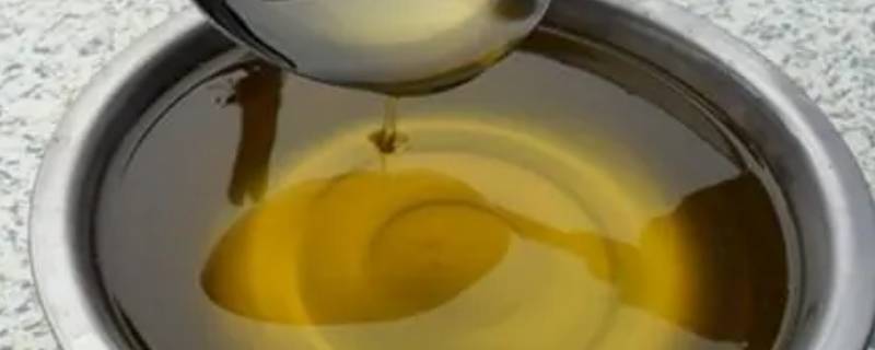 油的性质是浑浊淡黄吗 油的颜色非常黄
