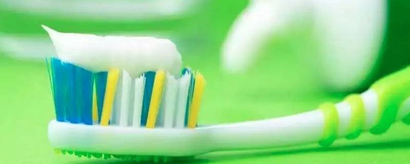 过期的牙膏可以用来做什么 过期的牙膏能干啥