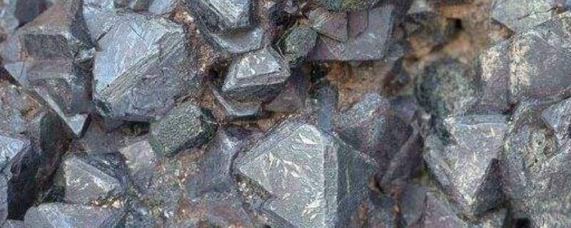 铁矿石是纯净物还是混合物（铁矿石是单质还是混合物）