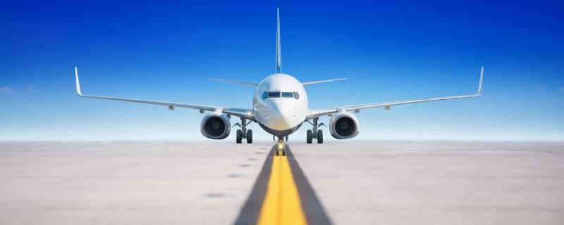 几岁可以自己坐飞机（几岁才可以自己坐飞机）