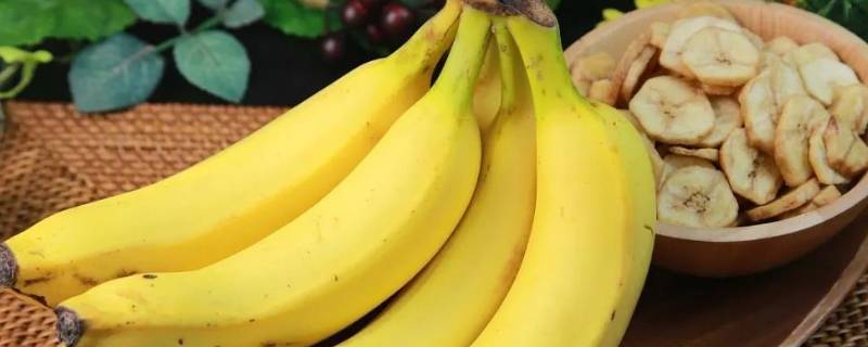 香蕉变软呈现半透明是为什么 香蕉里面变成透明的软的能吃吗