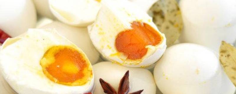 为什么咸鸭蛋会流油普通鸭蛋不会 为什么咸鸭蛋会流油普通鸭蛋不会流油