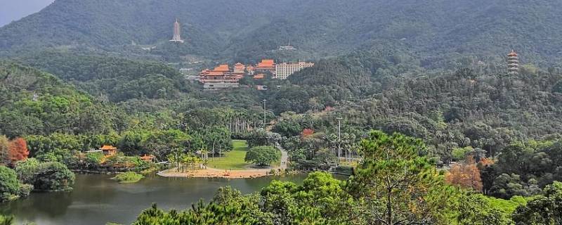 弘法寺皈依证进仙湖免费吗 仙湖植物园有皈依证免费进去么